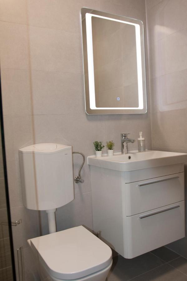 Memories Apartment Mostar Esterno foto