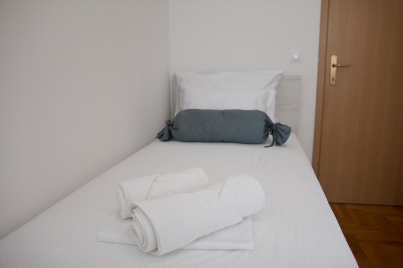 Memories Apartment Mostar Esterno foto