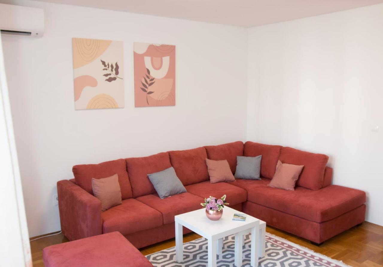 Memories Apartment Mostar Esterno foto