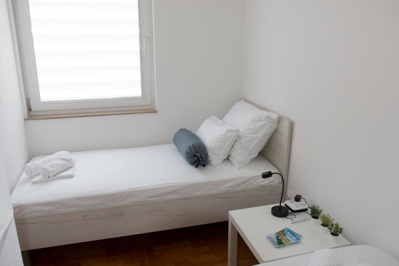 Memories Apartment Mostar Esterno foto