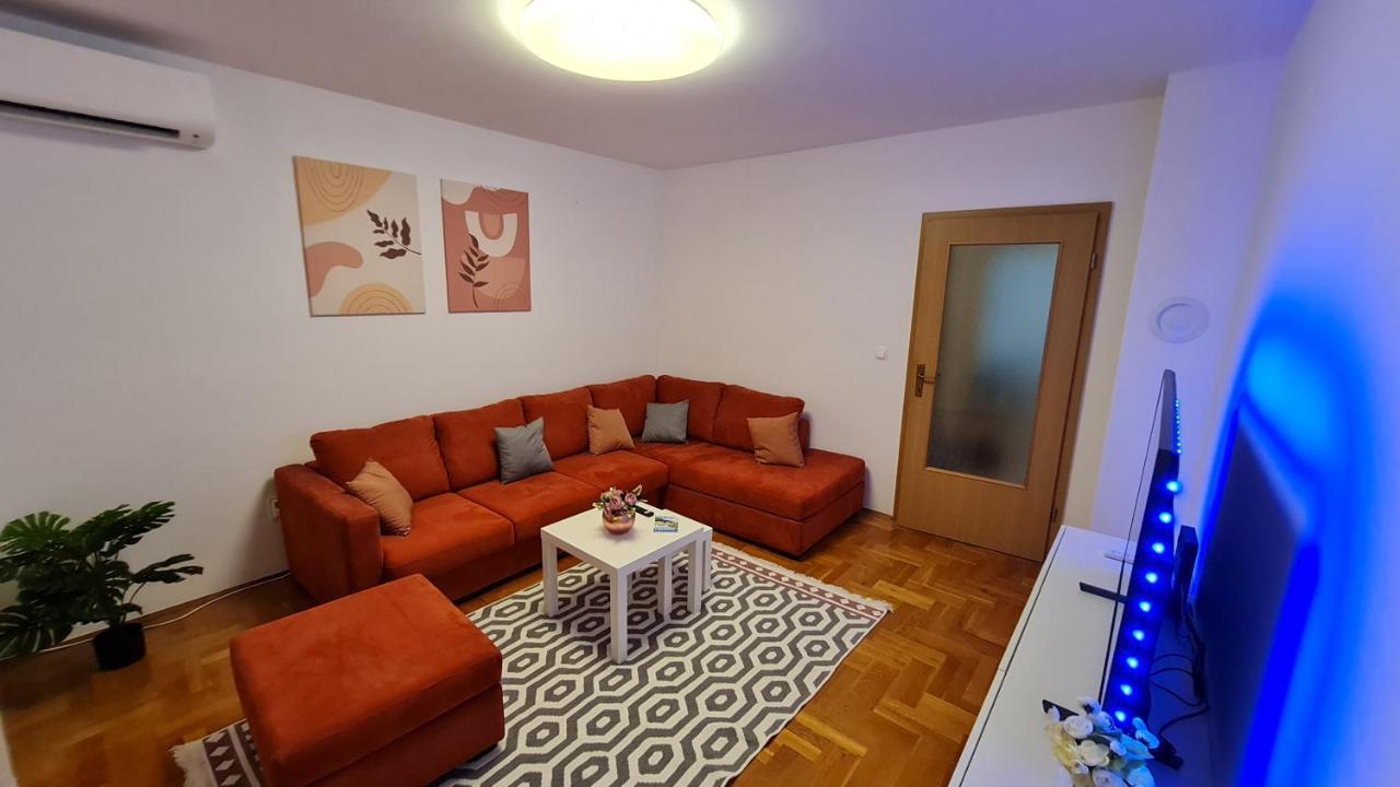 Memories Apartment Mostar Esterno foto